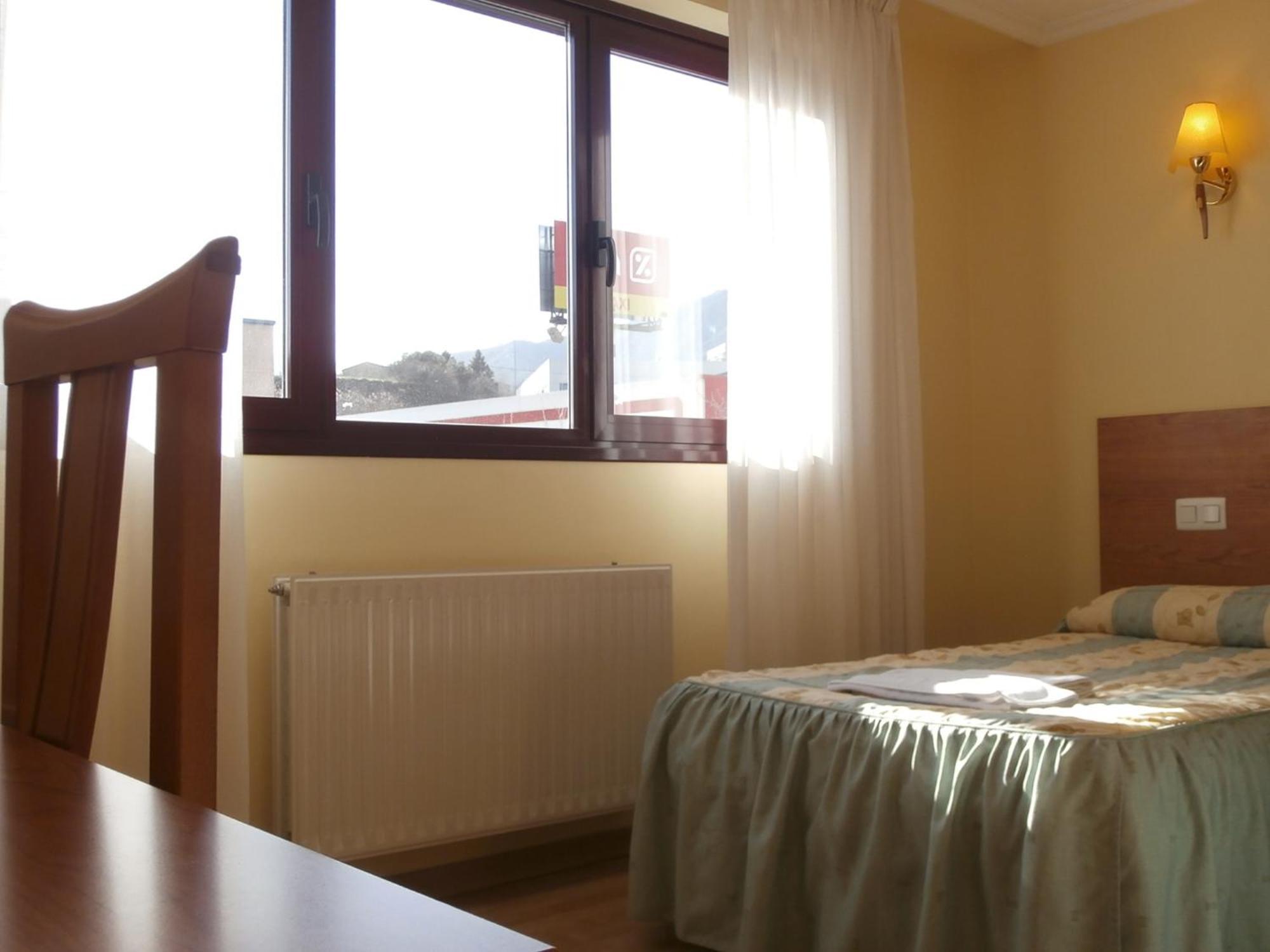 Hostal El Volante Estella Exteriér fotografie