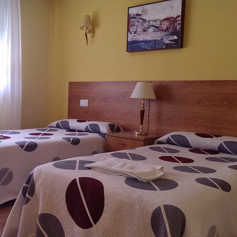Hostal El Volante Estella Exteriér fotografie