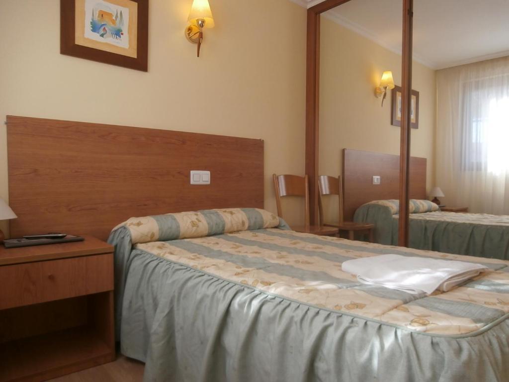 Hostal El Volante Estella Exteriér fotografie